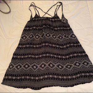 Women’s bathing suit coverup